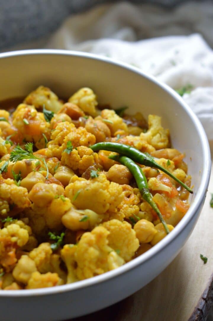 Chana Gobi Masala Recipe - My Dainty Soul Curry