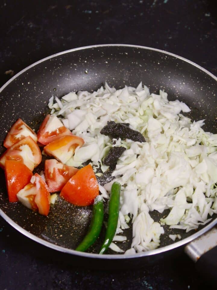 Andhra Cabbage Chutney - My Dainty Soul Curry